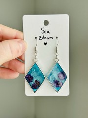 Sea Bloom Resin Diamond Earrings Handmade Real Dried Flower Ocean Inspired