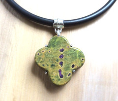 TASMANIAN STICHTITE 925 STERLING SILVER BLACK RUBBER PENDANT HANDMADE NEWi