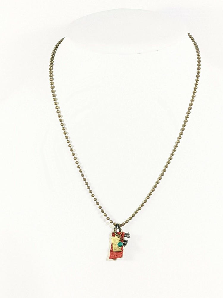 Artisan Bronze Tone Ball Bead Minnesota Green Charm Red Leather necklace 18 in