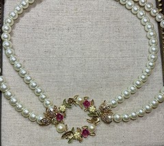 Vintage style Necklace- Faux Pearl Beads, Floral Wreath, Pink Flowers, Gold Tone