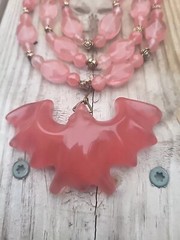 SALE! HUGE CARVED BAT CHERRY QUARTZ GEM PENDANT GLASS BEAD NECKLACE SET OOAK
