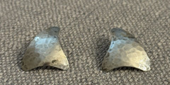 VtgSterling Silver Modernist Hammered Earrings – Abstract Triangle Studs 3.7g