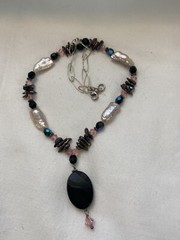REDUCED Keshi pearls and crystal beads black pendant Necklace