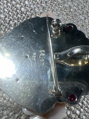 Sajen Sterling Silver Goddess Face Ruby Mother Of Pearl Pendant Brooch Pin