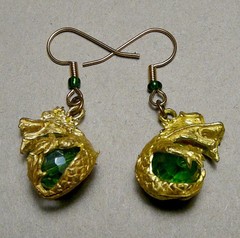 GOLDEN DRAGON_FENG SHUI_EARRINGS_5.1 GRAMS EACH_PERIDOT_AUGUST BIRTHSTONE_262863