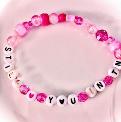 Chappel Roan Pink Pony Club Friendship Bracelet