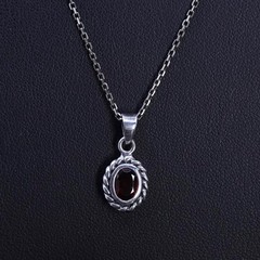19” 1mm, vintage sterling silver 925 circle chain necklace oval garnet pendant