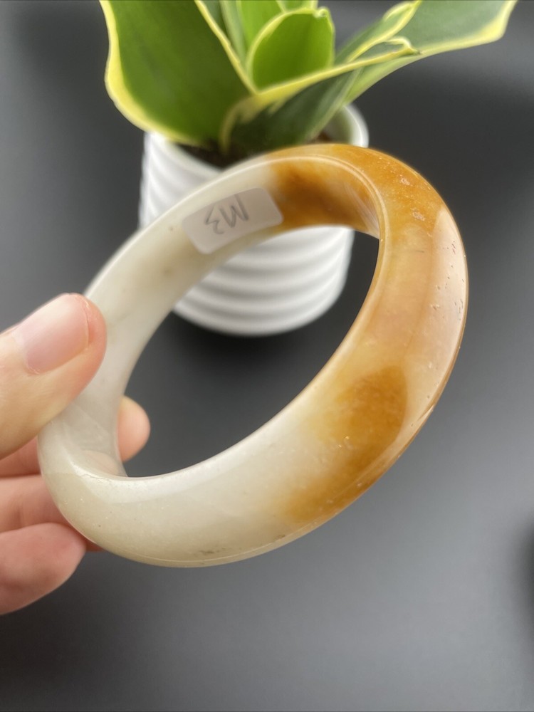 純天然玉鐲 Grade A 100% Untreated Aventurine Jade Bangle佘太翠 60 Mm Icy yellow jade