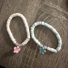 Lot of 2 Beaded Charm Stretch Bracelets White Blue Flower Dangle
