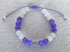 Handmade 8mm Purple and White Glass Beaded Sliding Knot Bracelet