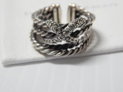DAVID YURMAN STERLING SILVER DIAMOND RING + POUCH – sz 6 1/2 – EXTRA NICE GIFT !