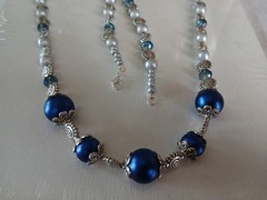 Beautiful 34″ Glass And Metal Beaded Necklace Handmade New