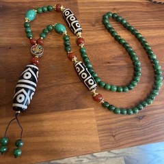 Tibetan Agate Dzi bead necklace 已開光八眼天珠