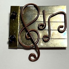Copper Wire Musical Note Lapel Pin Brooch
