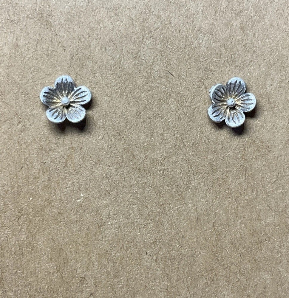 Handmade 925 Silver Soldered Flower Earrings 8mm Studs