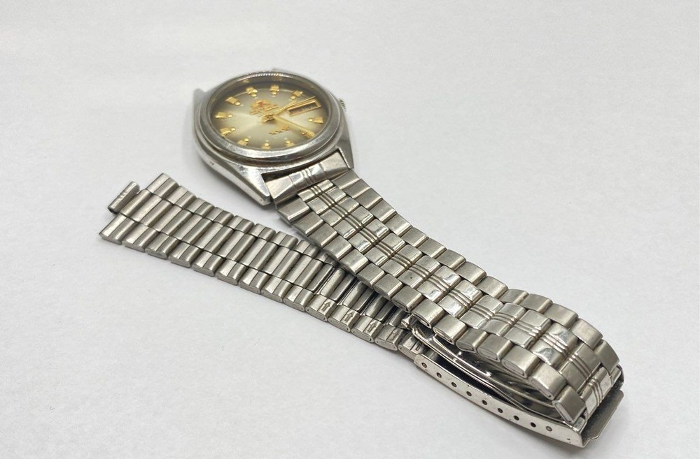 Orient Three Star 21 Jewels Automatic Men’s Watch Stainless Steel 35mm EM6Q