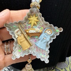 Adorned Crown Jewelry vintage star cookie cutter nativity necklace