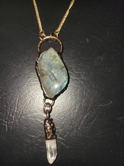 Handmade laboratorie and quarts pendant welded with copper and copper chain