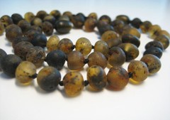 Raw Elegant Men’s Green Baltic Amber necklace gemstone 18 in !!!