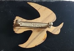 Vintage Hand Carved Wood Dove Bird Brooch Pin Jordan 2″