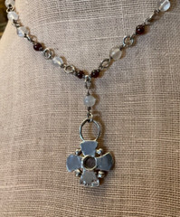 ERICA COURTNEY Sterling Silver Rose Quartz Garnet Bead Necklace Small Cross