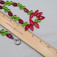 Green Red Art Glass Artisan Necklace and Bracelet Set Silver tone Toggle 16″&7″