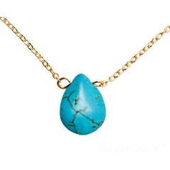 Maya’s Grace Gold Oval Turquoise Necklace – Adjustable and Stylish
