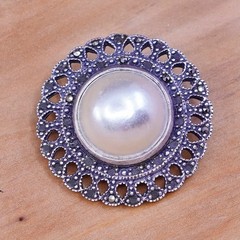 Boma handmade sterling silver brooch, 925 round pin with faux pearl marcasite