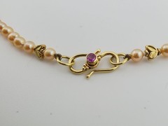 18k Gold S-Hook Clasp Necklace Preach Pearl Pink Gem Granulated Handcrafted 16″