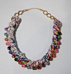 NECKLACE BRAIDED BEADED MULTI-COLORED W/GLASS CRACKLE BEADS HANDMADE 21.5″