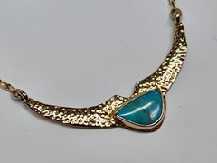 HANDMADE 14k Hammered Texture Chevron Plate Turquoise Cabochon 14.5-17″ Necklace