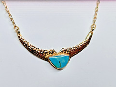 HANDMADE 14k Hammered Texture Chevron Plate Turquoise Cabochon 14.5-17″ Necklace