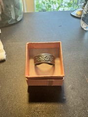 Beautiful Flower Patterned Ring Size 9 Not Fully Closed Band Stainless Steal