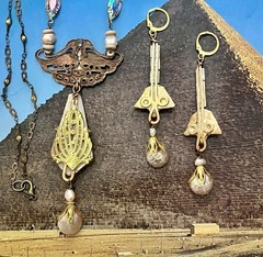 Deco Egyptian Revival Necklace Set, Neiger Style Glass Pharaoh, Beige, Gold