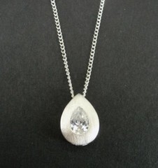 Avon Necklace Silver Brushed Teardrop Cubic Zirconia Sterling 925 Pendant Chain