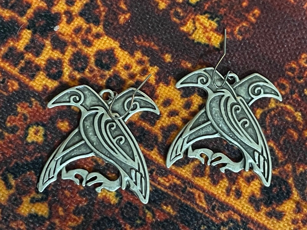 ARTISAN MAD RAVEN PAIR TRIBAL DETAIL LARGE ZINC ALLOY DANGLE EARRINGS SEXY COOL