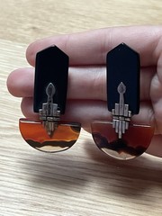 artisan sterling silver black onyx and carnelian dangle earrings 2”