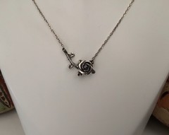 VTG Branded 925 Sterling Silver Rose w Stem Pendant Chain Necklace 18” EUC 2.9g