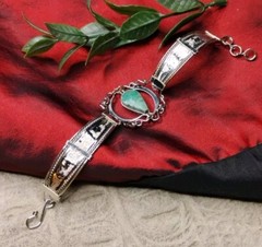 Vintage Silvery Tone Handmade Wirework Braclet w/Turquoise Stone Ethnic Scene!
