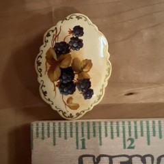 Vtg Styled Russian Zhostovo Hand Painted Blackberry Brooch Pin Sokolov Floral