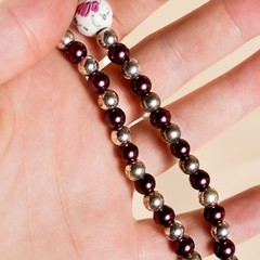 Vintage Artisan Handmade Painted Rose Bead Necklace Purple Toggle Clasp 18in A29