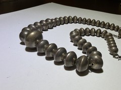 Amazing Navajo Pearls Graduated Sterling Silver Round Seamless Bead Necklace