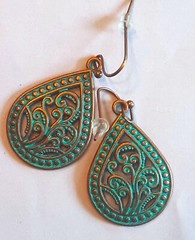 VINTAGE LEAVES Age Copper look TEARDROP earring copper FISH HOOK #550 s