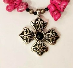 Artisan Pink Black Silver Natural Stone Glass Beaded Cross Medallion Necklace