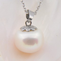 Handmade Round Natural Pearl Gemstone Silver Necklace Pendants Holiday Gifts