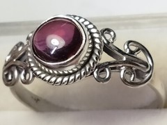 GARNET CAB IN TRENDY FILIGREE & HALO SET STL. SILVER.925 RING SIZE 8.25-8.5