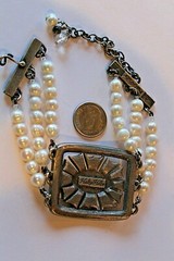 HALEY HILL SILVERTONE W/WH. PEARL & RHINESTONE 3 STRAND BRACELET 1 1/2 X 7-9″