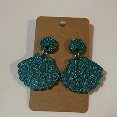 Handmade epoxy resin seashell earrings – teal holographic glitter
