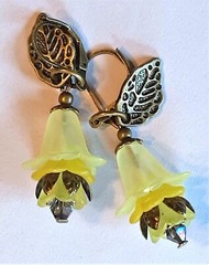 YELLOW ACRYLIC FLOWER faceted CRYSTAL earring BRONZE LEVER BACK FGG