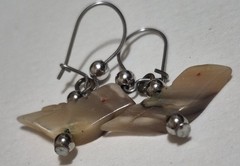 Vintage Hand Carved Bird Dangle Earrings Natural Carved Material